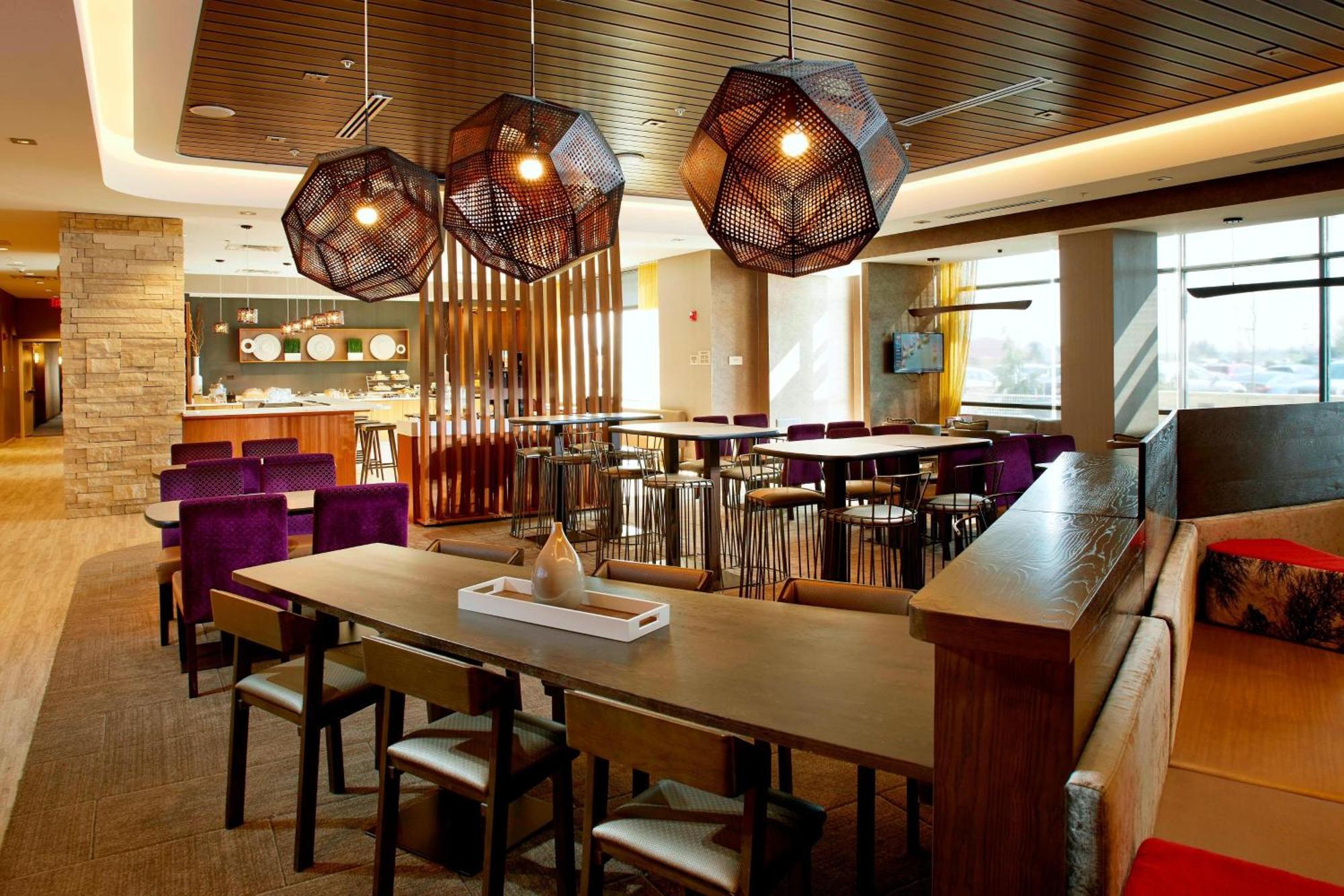 Springhill Suites By Marriott Dayton Биверкрик Экстерьер фото