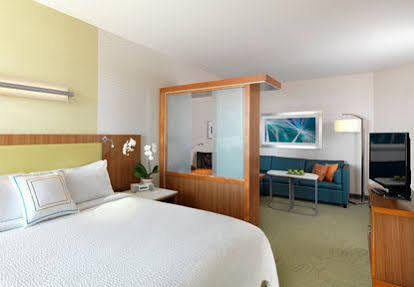 Springhill Suites By Marriott Dayton Биверкрик Экстерьер фото